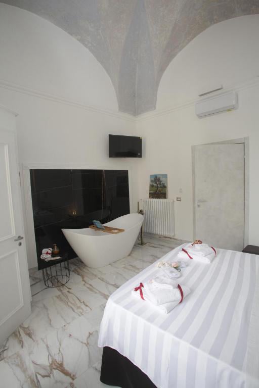 Stanza Re Idomeneo B&B Lecce