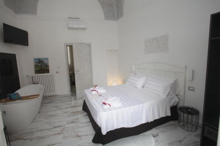 Camera lusso re idomeneo B&B Lecce